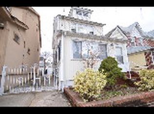 6134 159th St, Fresh Meadows, NY 11365