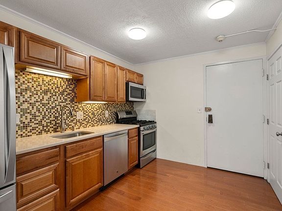 3rd image of 280 Boylston St APT 111