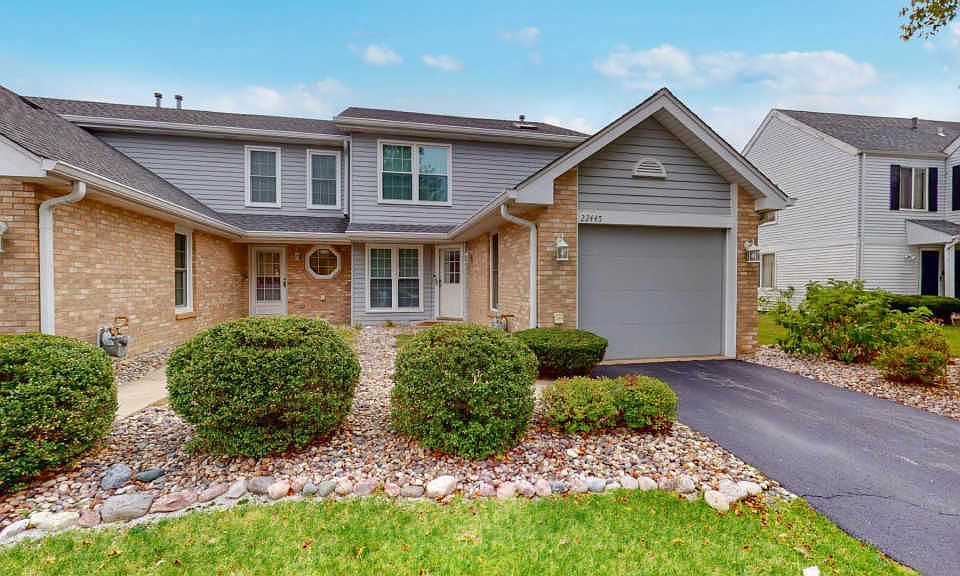 1st image of 22445 Latonia Ln #3