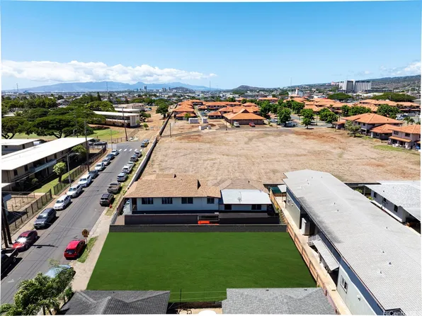 1428 Alokele St, Honolulu, HI 96817