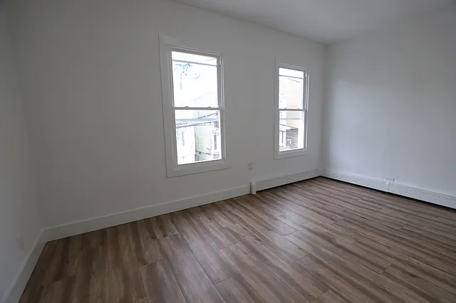 9 Maple St #2L — Photo 5