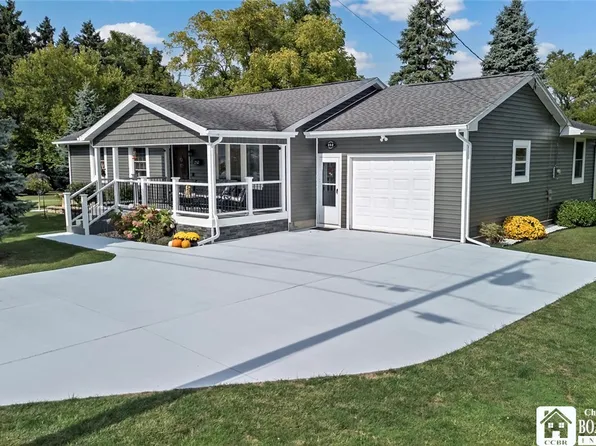 252 Ruggles St, Dunkirk, NY 14048