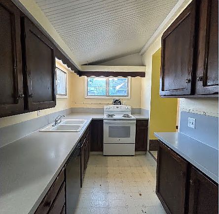 4th image of 1248 E Lewis St #1248