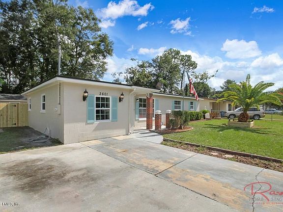 2nd image of 2601 Wedgefield Blvd