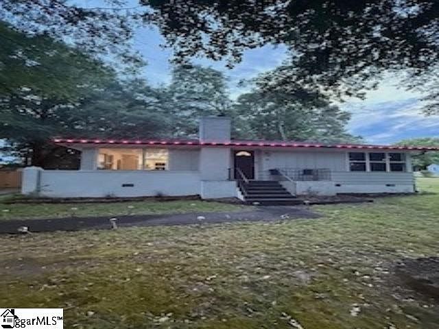 1st image of 6 Halsey Dr