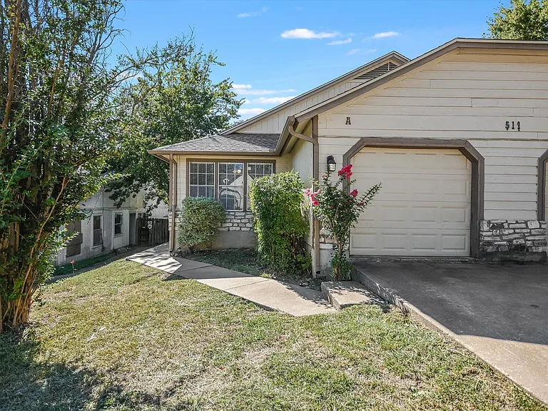 511 Cutty Trl #A — Photo 1