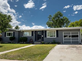 7819 Applewood Ln, Denver, CO 80221