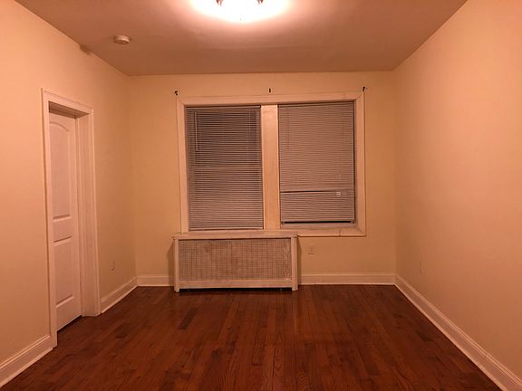 3rd image of 9 Gifford Ave #55Q