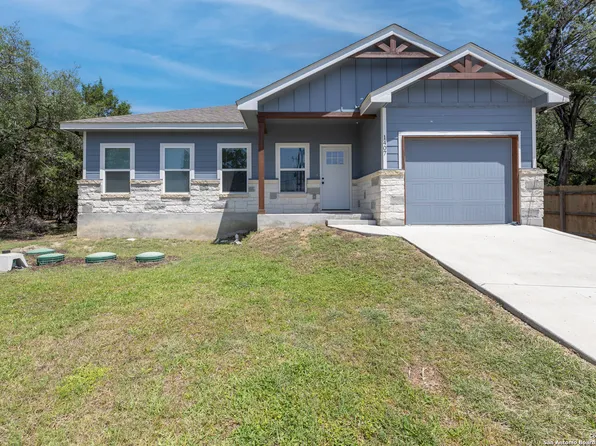 1407 Tanglewood, Spring Branch, TX 78070