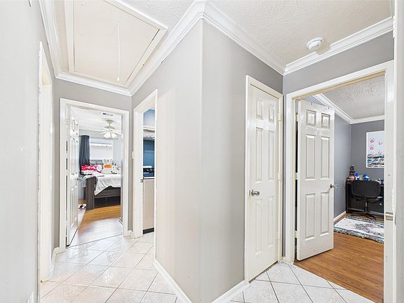 5th image of 6618 Portlick Drive