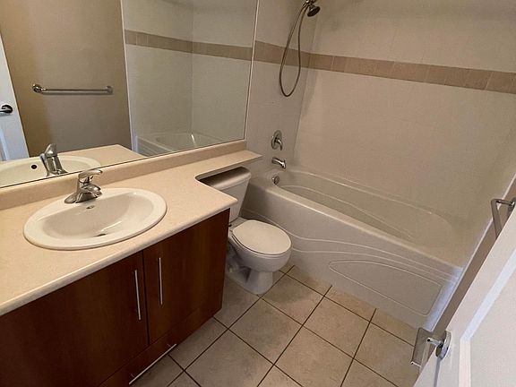 5th image of 2138 Madison Ave #1304