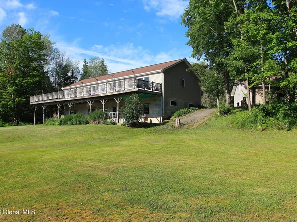 47 Woodstock Road, Westerlo, NY 12193