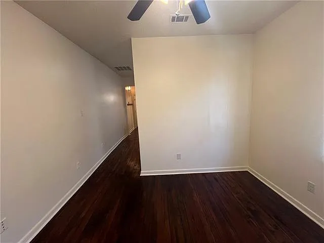 2514 Saint Anthony St — Photo 3