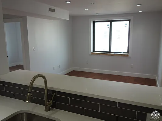 Rented by MySpaceNYC | media 32