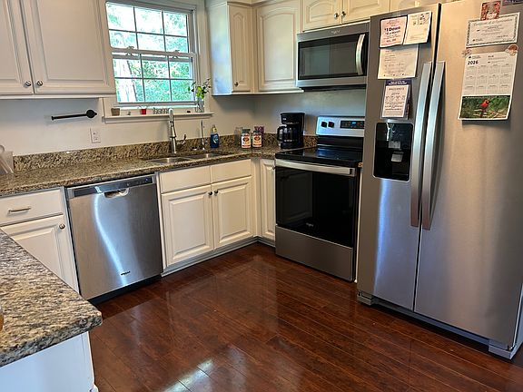 2nd image of 8010 Bonnafair Dr