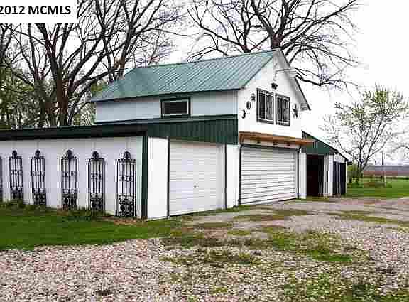 2nd image of 23176 Nettle Ave