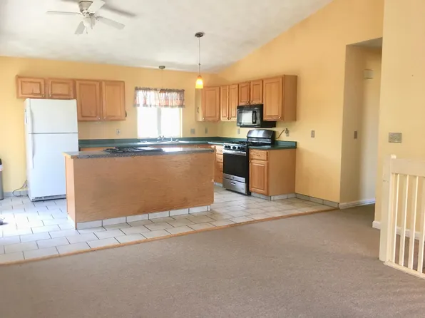 (undisclosed Address), Bristol, RI 02809