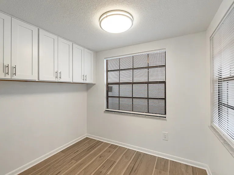 255 Paradise Blvd #11 — Photo 11