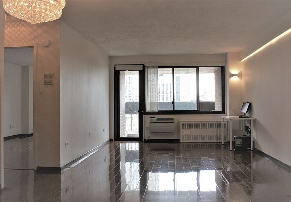 1st image of 80 Gold St #19F