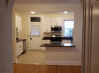 113 Lincoln Ave #8WQCCZWGU, Riverside, IL 60546