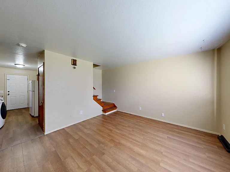 1932 Airline Ave #4 — Photo 7