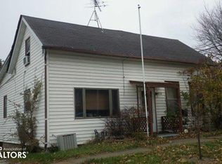 814 Linden St, Burlington, IA 52601