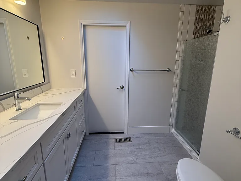 360 Stanford Ave #360A — Photo 9