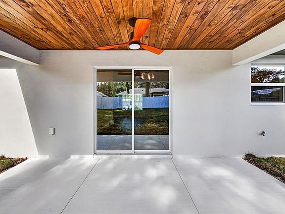 4th image of 22 ALMOND WAY