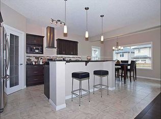 28 Silverado Skies Way SW, Calgary, AB T2X0K1