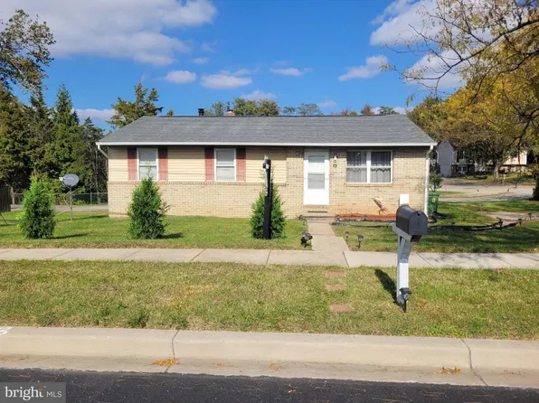 940 Hammonds Ln, Baltimore, MD 21225