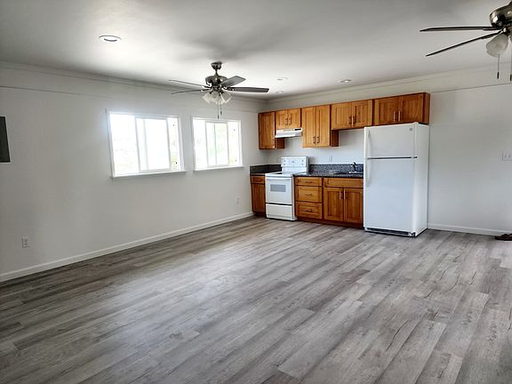 5th image of 606 Ulumu St #C