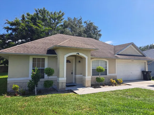 212 SW Ewing Avenue, Port St Lucie, FL 34983