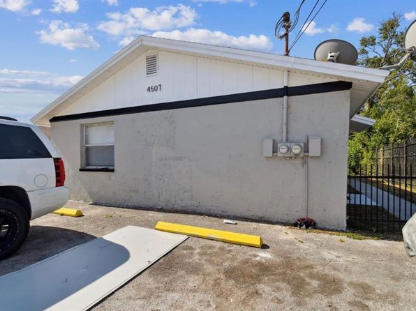 tampa-florida-82242378 picture