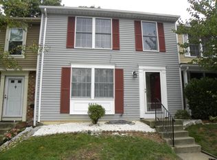 8903 Gutman Ct, Springfield, VA 22153