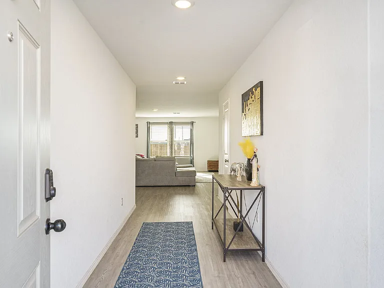 6668 Cibolo Spgs — Photo 2