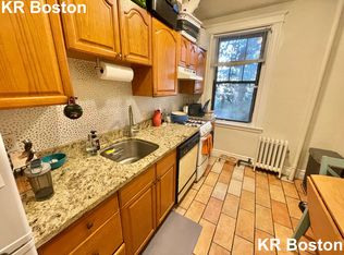 59 Queensberry St #12-A, Boston, MA 02215