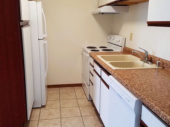 5th image of 2751 76th St SW #7