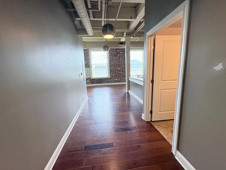 The Fleetwood Building — Photo 32