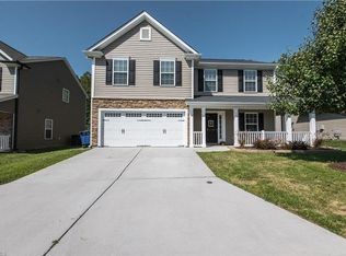 2110 Longburn Dr, Kernersville, NC 27284