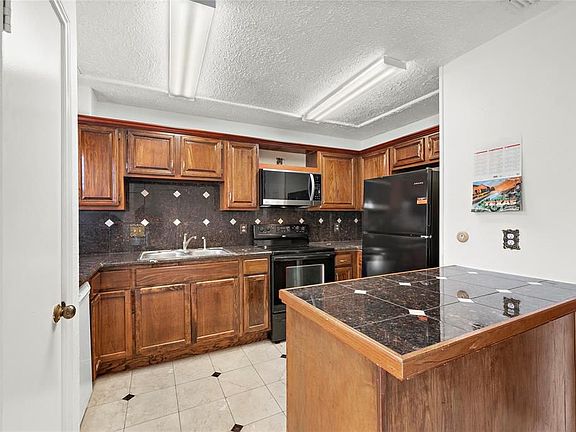 5th image of 9308 Westwood Village Dr #21