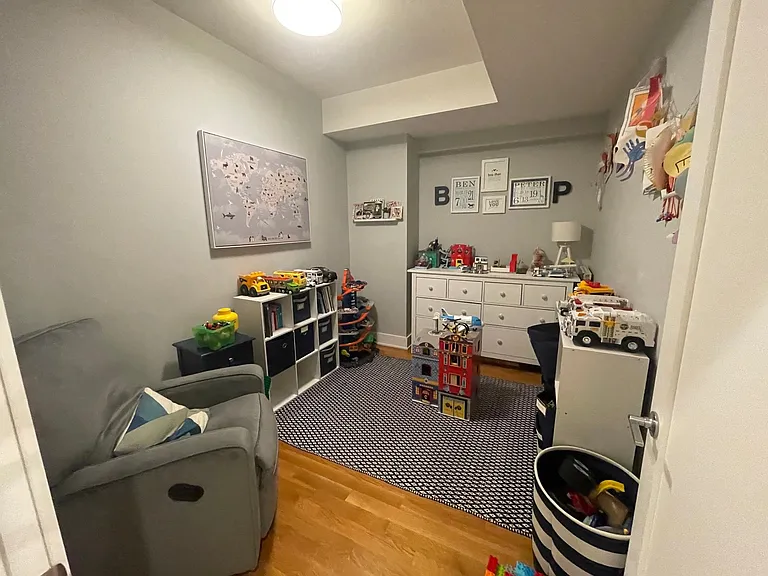 609 Monroe St #2 — Photo 28