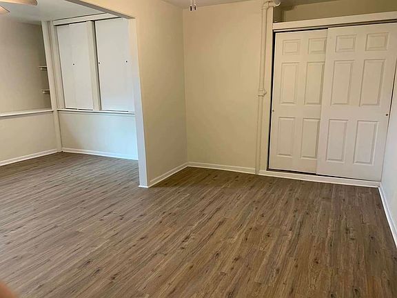 4th image of 27-04 18th St #1