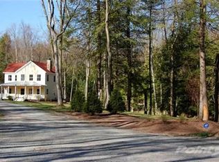 64 Tusten Farm Ln, Narrowsburg, NY 12764