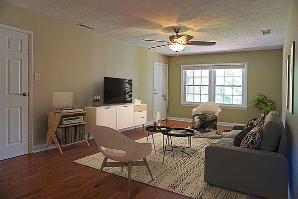 2nd image of 40 Gertrude Pl APT 12