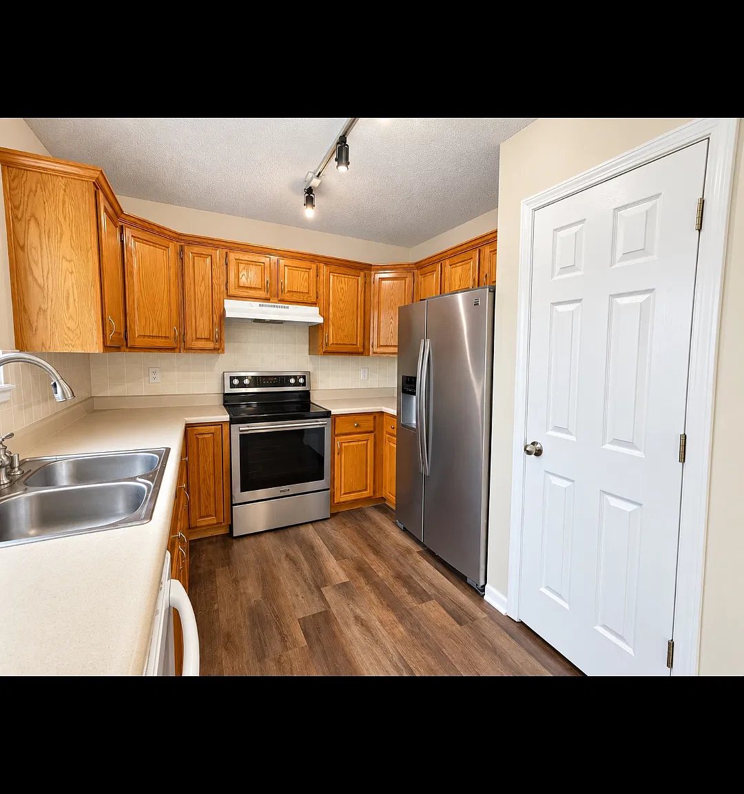 3 bed, 1675 sqft, $1,850 — Photo 3