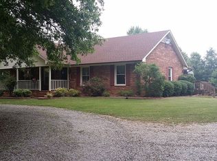 139 Fisher Rd, Madison, NC 27025