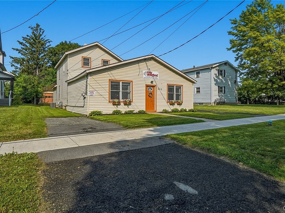 1st image of 1019 Willis Ave