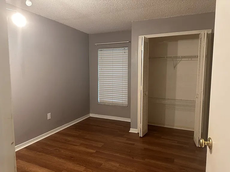 1913 Alafia Oaks Dr — Photo 15