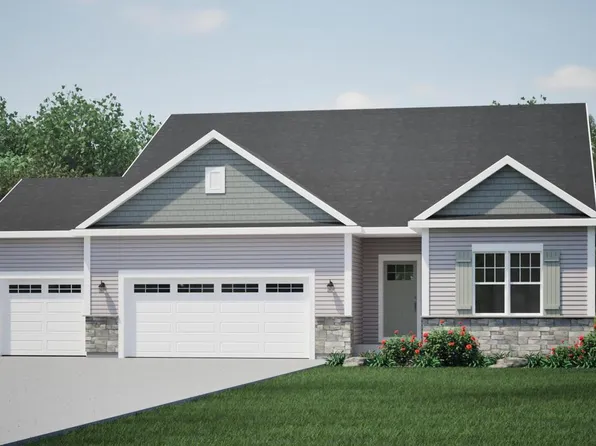 2038 Savannah DRIVE, Grafton, WI 53024