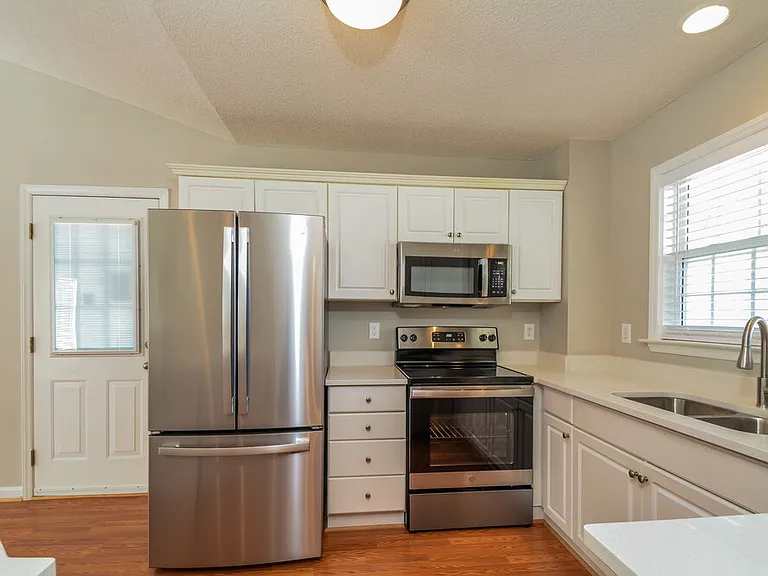 3626 Enduring Freedom Dr — Photo 7